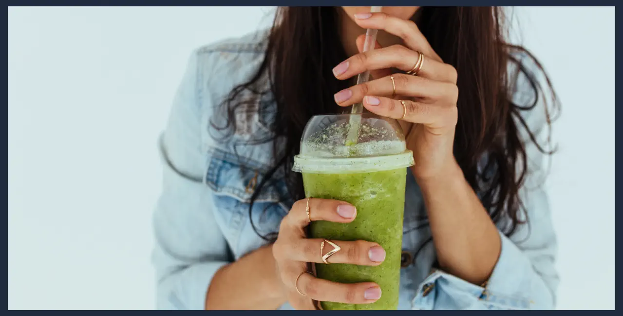 Alimentos que Parecen Sanos pero No lo Son zumos verdes Alimentos que Parecen Sanos pero No lo Son zumos verdes